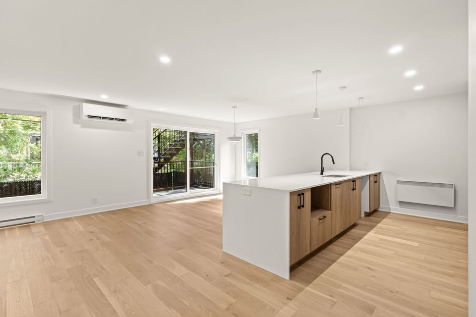 Appartement moderne 5 ½ rénové à neuf – Montréal