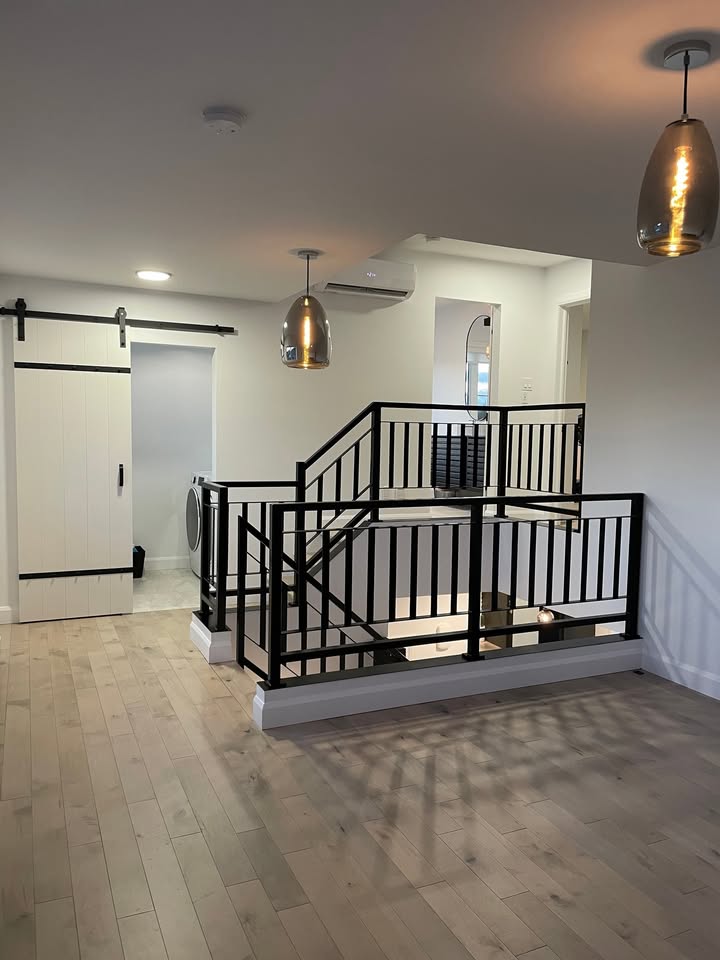Condo lumineux avec mezzanine – Rosemont – photo 1