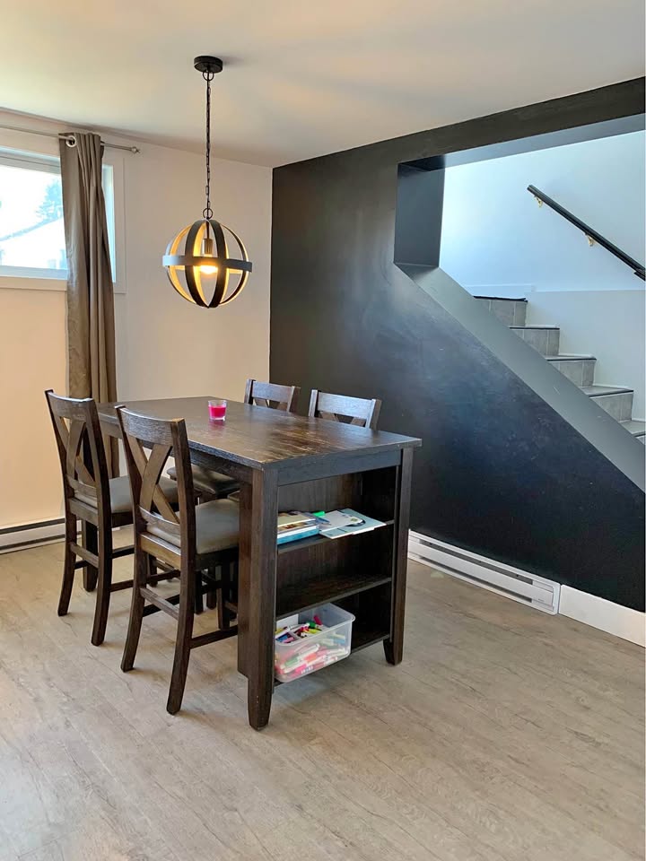 Maison de ville familiale – Laval – photo 1